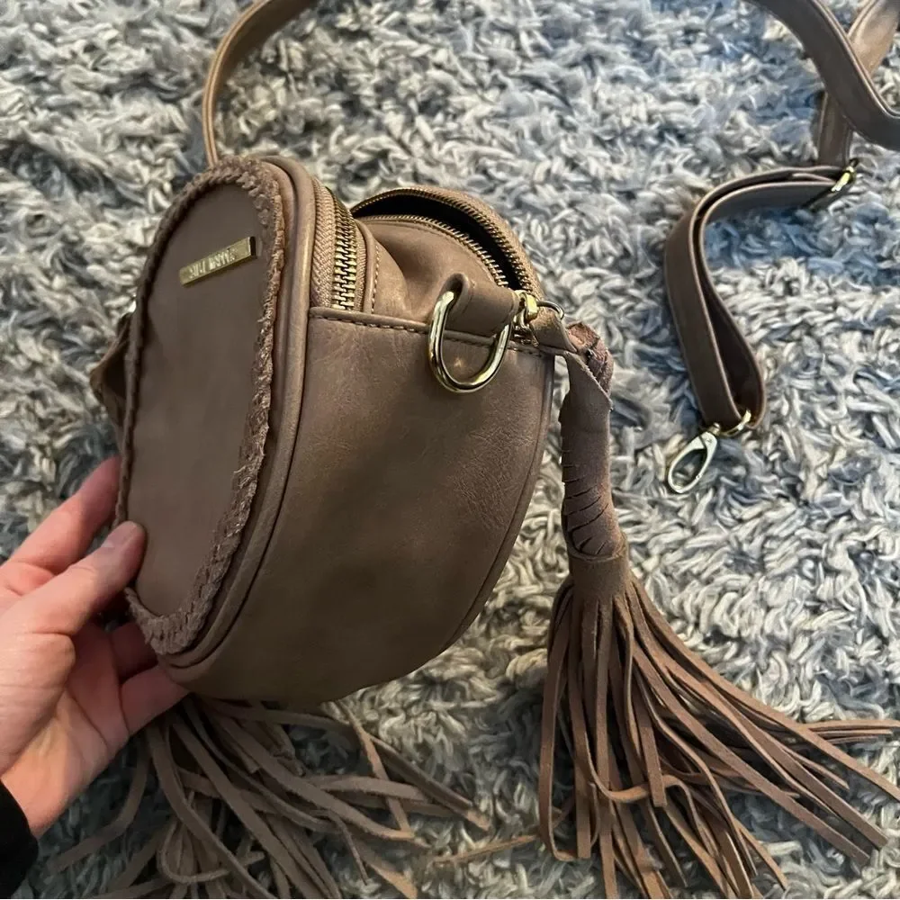 steve madden faux leather brown crossbody bag